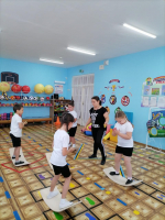 Я инструктор по физкультуре и этим горжусь